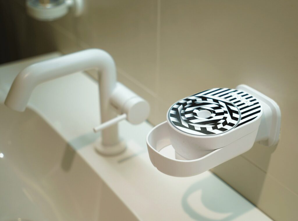 Zeepdispenser art groovy circles